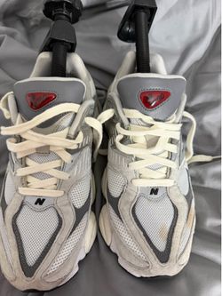 New balance  9060