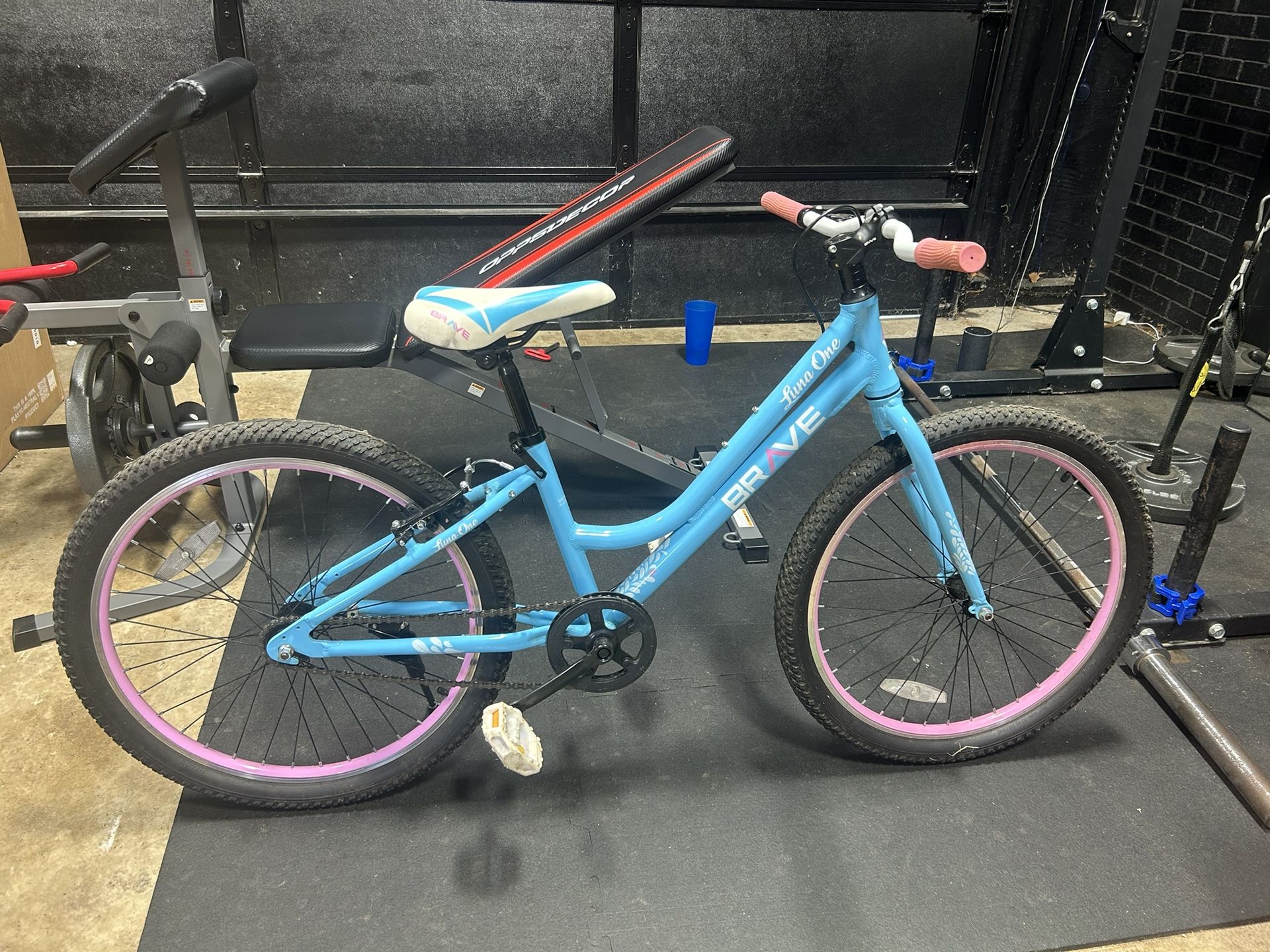 24 In Girls bike