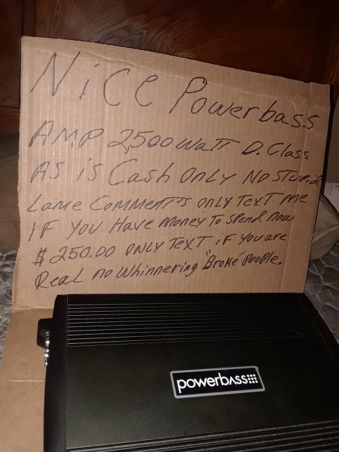Nice power Bass AMP as is Cash only $ 250.00
