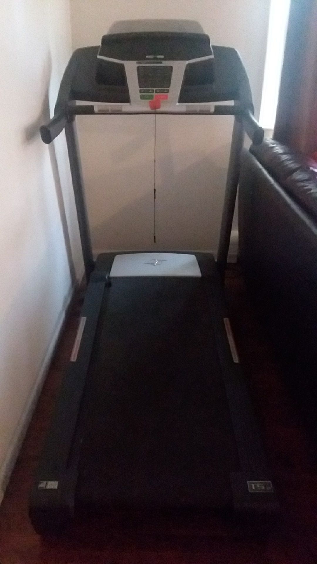 NordicTrack T5 Zi Treadmill Multi workout Acoustics 2.0 iFit for Sale in Westchester IL OfferUp