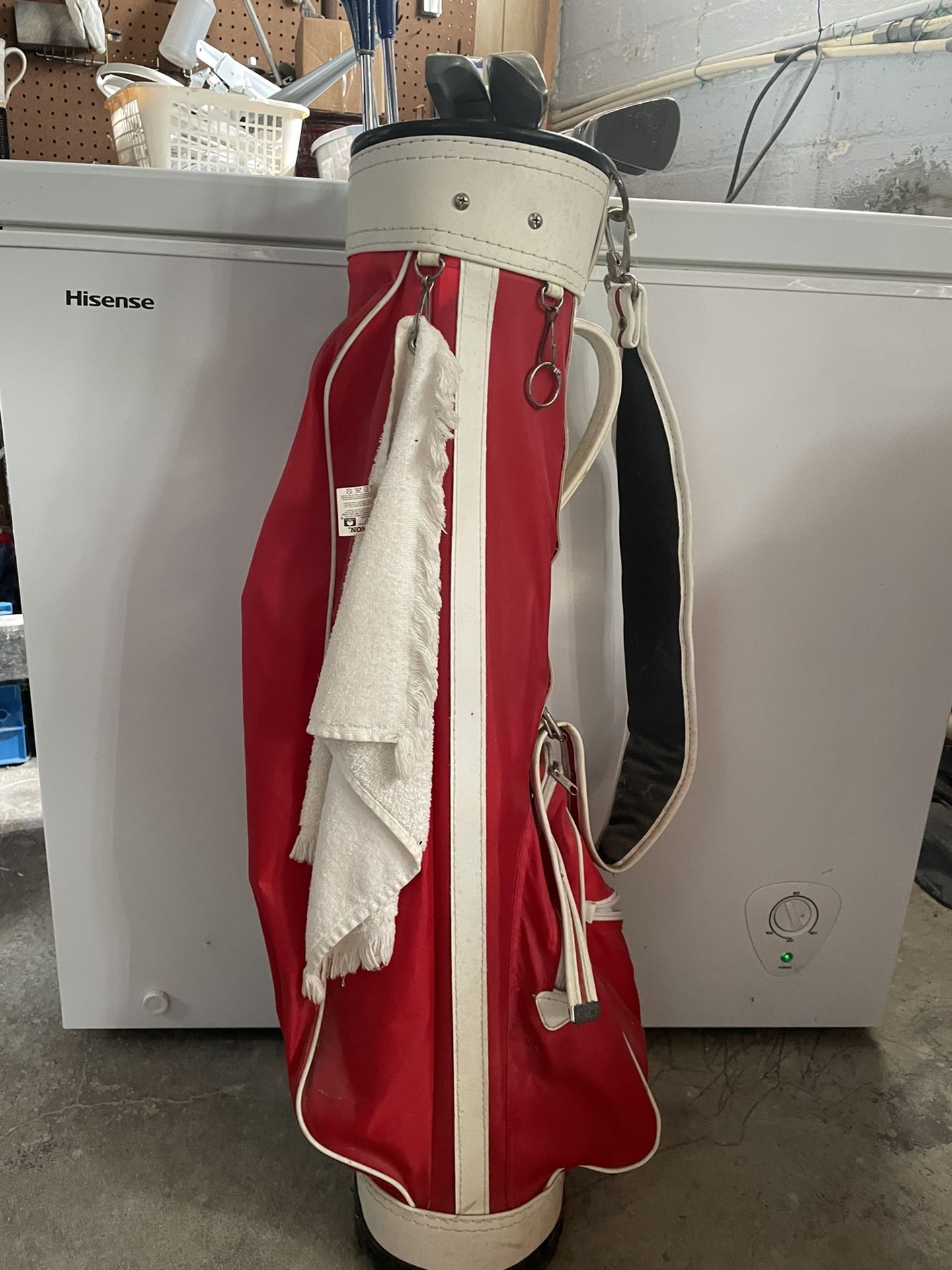 Womens / Girls Golf Clubs, Full Set; & Bag