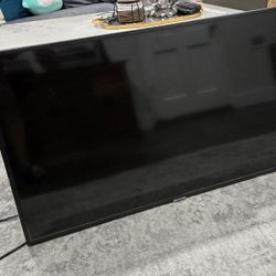 43in Samsung TV 
