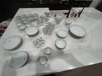 Fukagawa China Pattern 713  Ultra Luxury Dishes MADE IN JAPAN