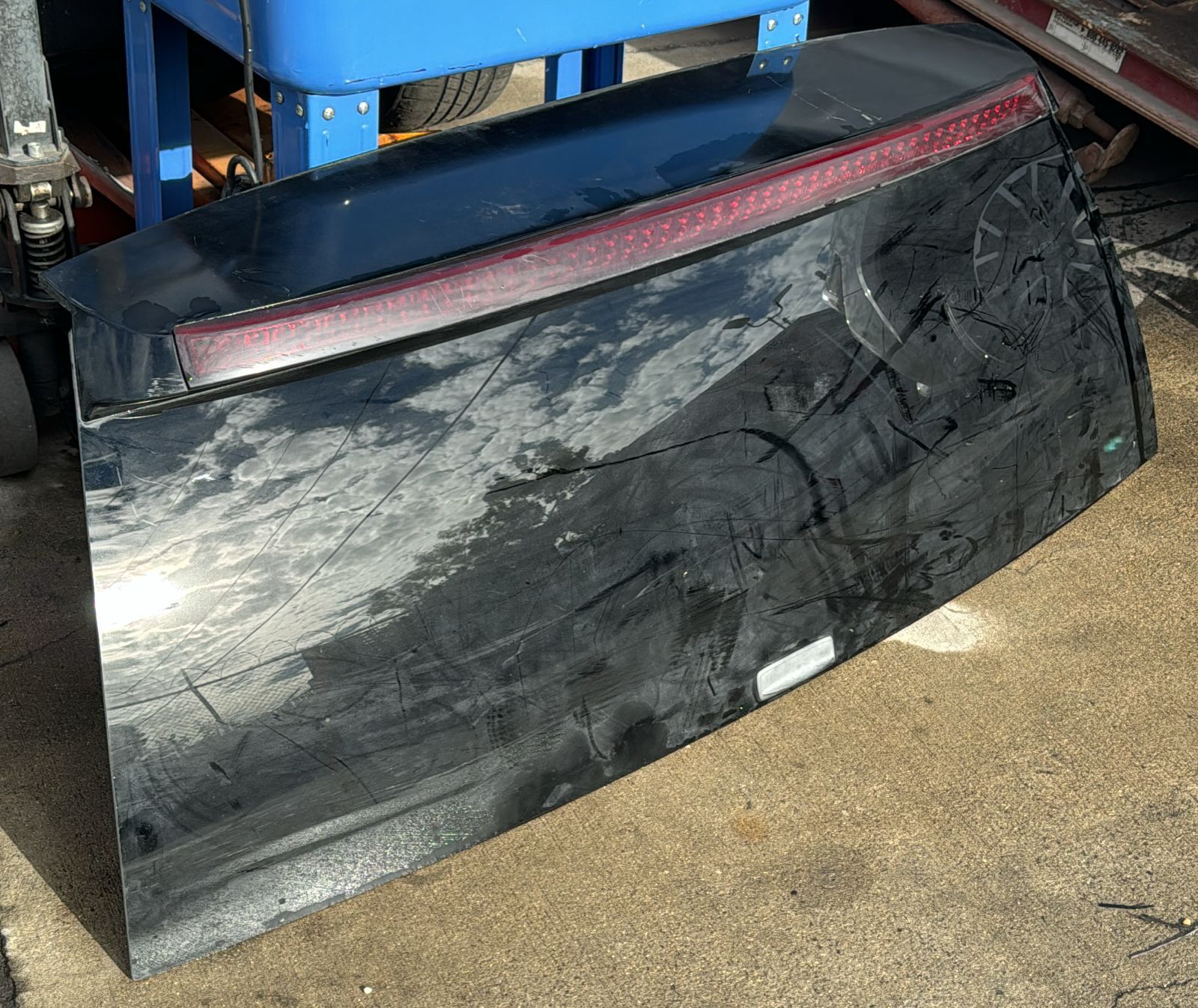 2007-2014 Cadillac Escalade Rear Hatch Tailgate Trunk Window Glass OEM