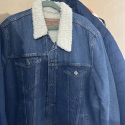 Levi’s Jean Jacket 