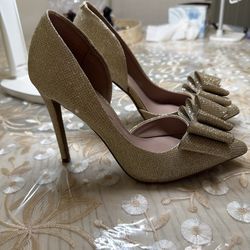 Betsy Johnson heels size 7