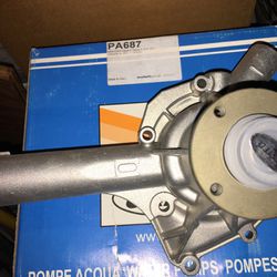 New In The Box Graf PA687 111 200 23 01 Water Pump  For Mercedes C230/SLK
