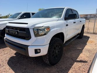 2014 Toyota Tundra CrewMax