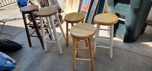 5 stools