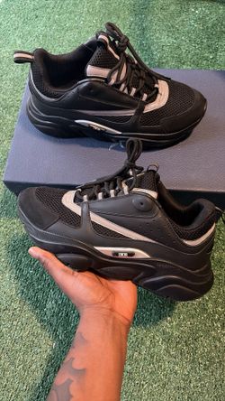 Black Dior B22