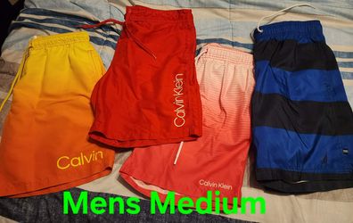 Medium men's swimming shorts