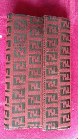 FENDI WALLET