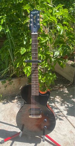 Sell or trade “Inspired by Gibson” Epiphone LP jr
