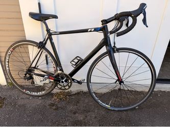 Cervelo R3 56cm road bike