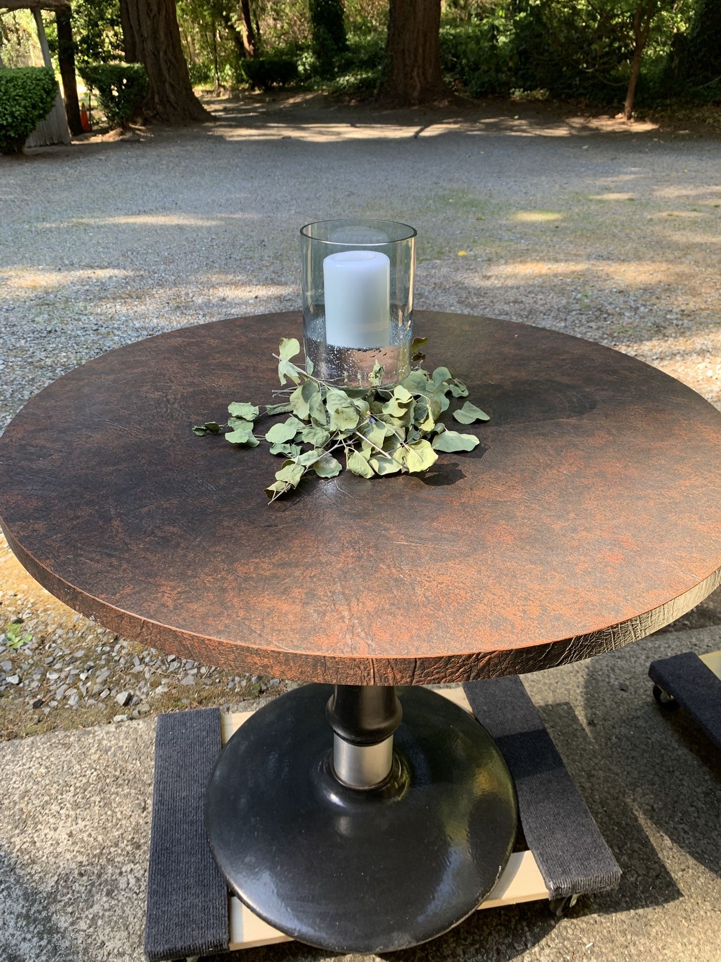 Table, Kitchen Table, Dining Table, Restaurant