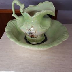 Green Water Pitcher And Basin 