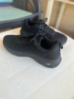 Skechers men’s Running shoes size 7.5