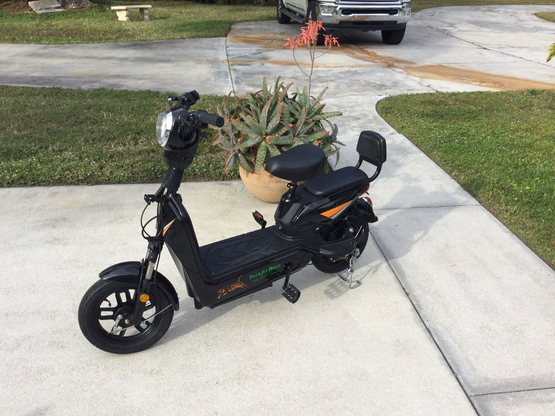 Electric Scooter
