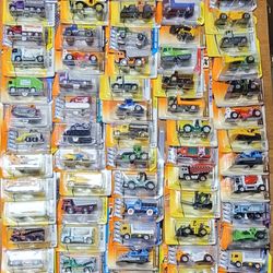 Lot Of 91 Older Matchbox Construction Vehicles New