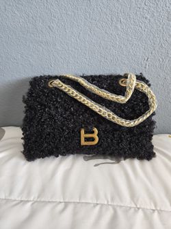 Black Purse