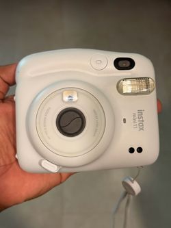Fujifilm Instax Mini 11 Instant Camera — White