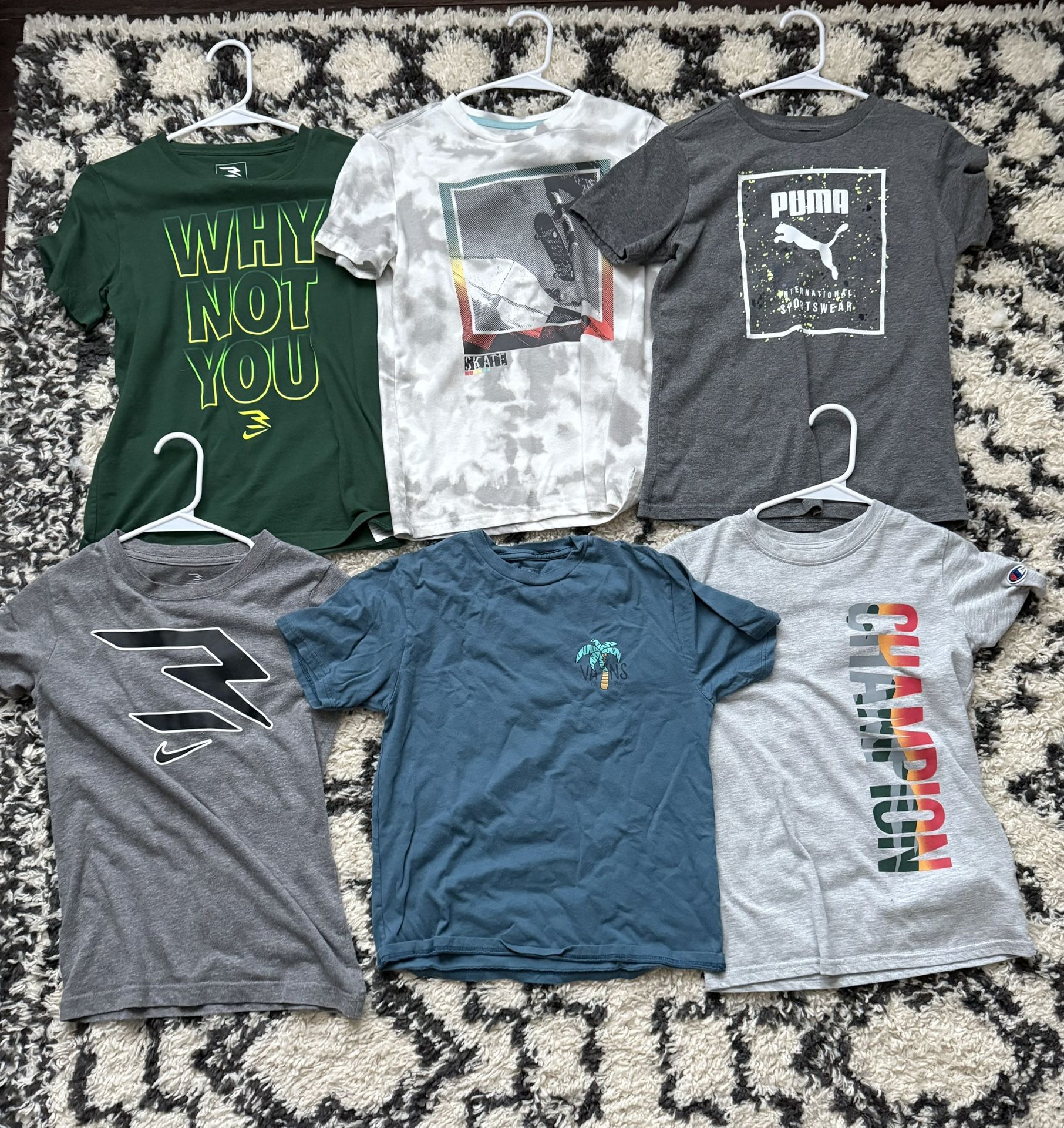Boys Short Sleeve Tops Sz M 