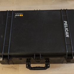 Pelican 1650 With Liner