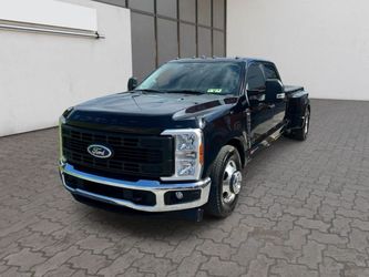 2024 Ford F350 Super Duty Crew Cab