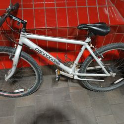 Cannondale M500 Aluminum 3.0 Mountain Bike 