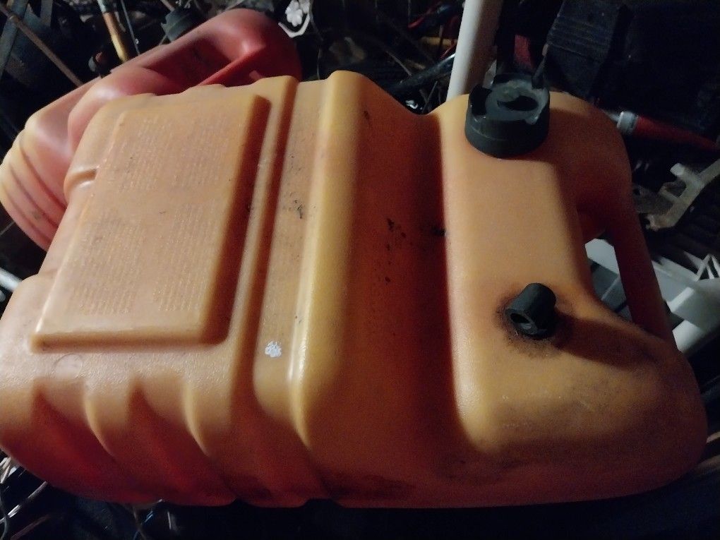 2 Atwood Marine Portable Gas Tank