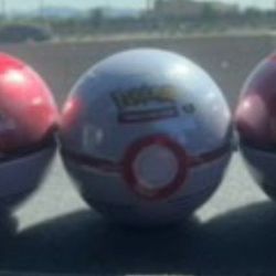 Pokémon TCG PokeBall Tins