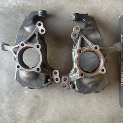 GMC/Chevy 2500 OEM Spindles