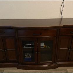 Tv stand
