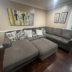 Sectional Couch 