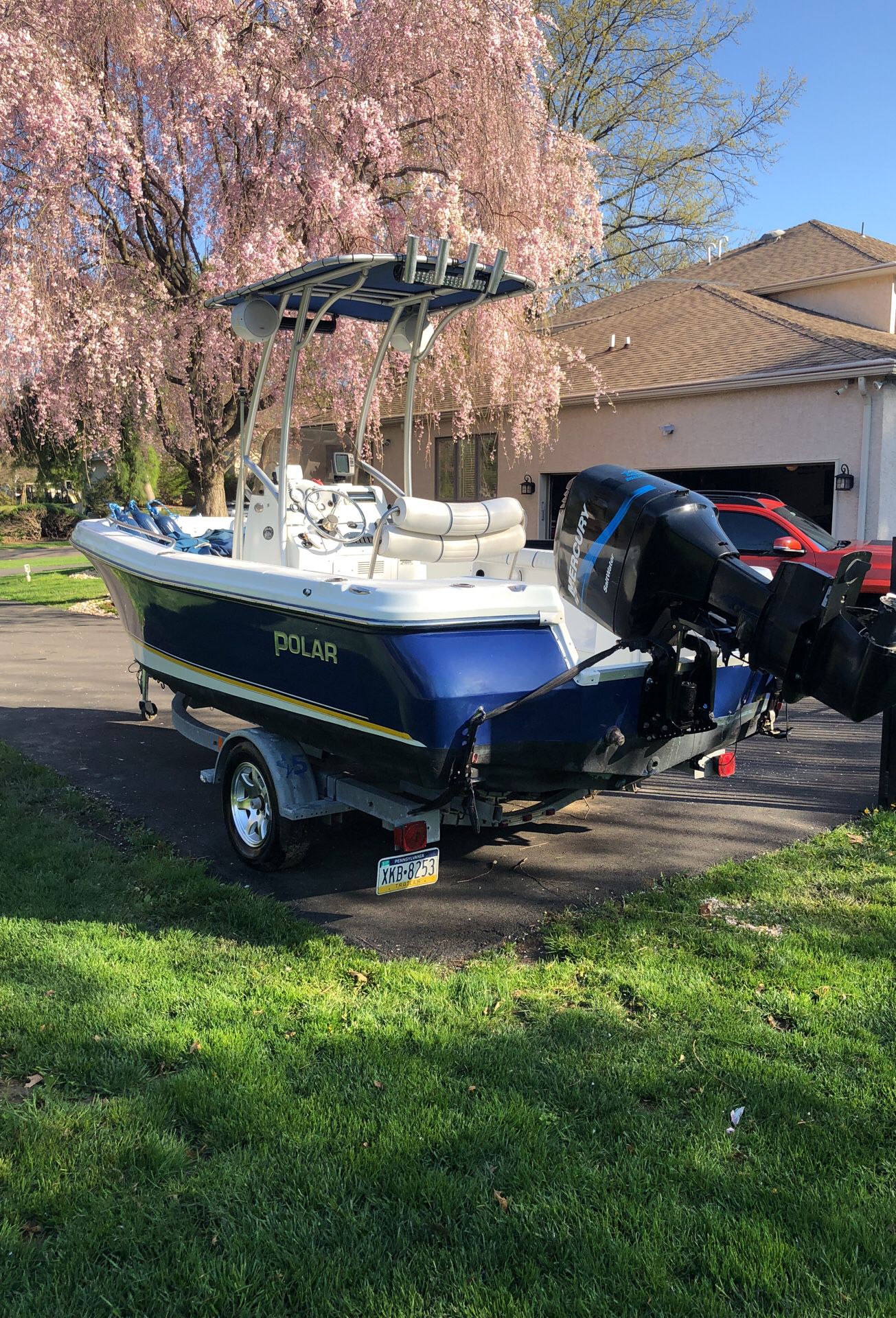 2004 Polar Center console boat 19 foot with trailer .