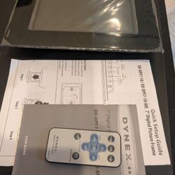 Dynex Digital Picture Frame