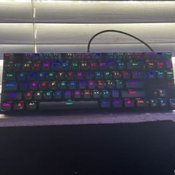 Redragon K552 Mechanical Wired Gaming Keyboard RGB LED 