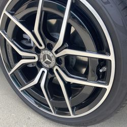 RIMS FOR 2023 Mercedes 19 AMG Twin 5-Spoke Wheels w/ Black Accents