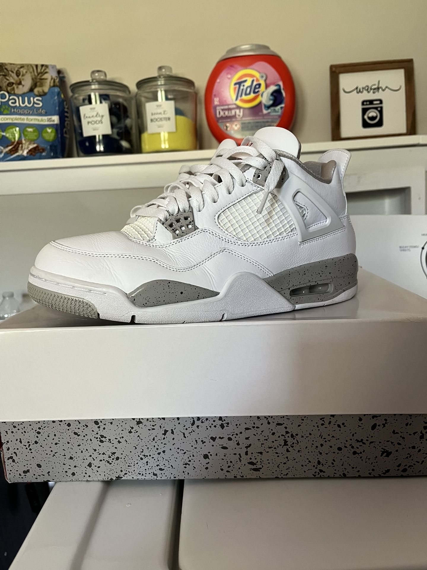 Jordan 4 White Oreo