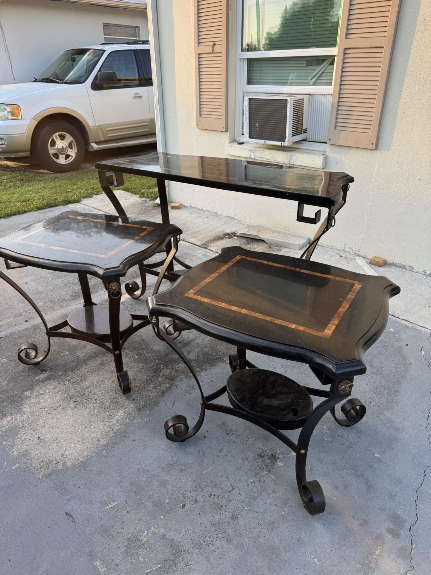 The dimensions of the small tables can be found in the description.