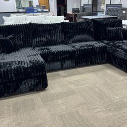 NEW XXL SECTIONAL SOFA AND FREE DELIVERY- BEDROOM FURNITURE MATTRESS BED AND MORE