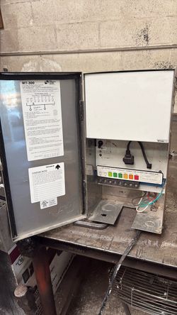 MT-300 Low Voltage Landscape Lighting Transformer