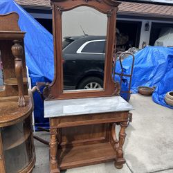 Beautiful Antique Hardwood hall Tree With mirror 