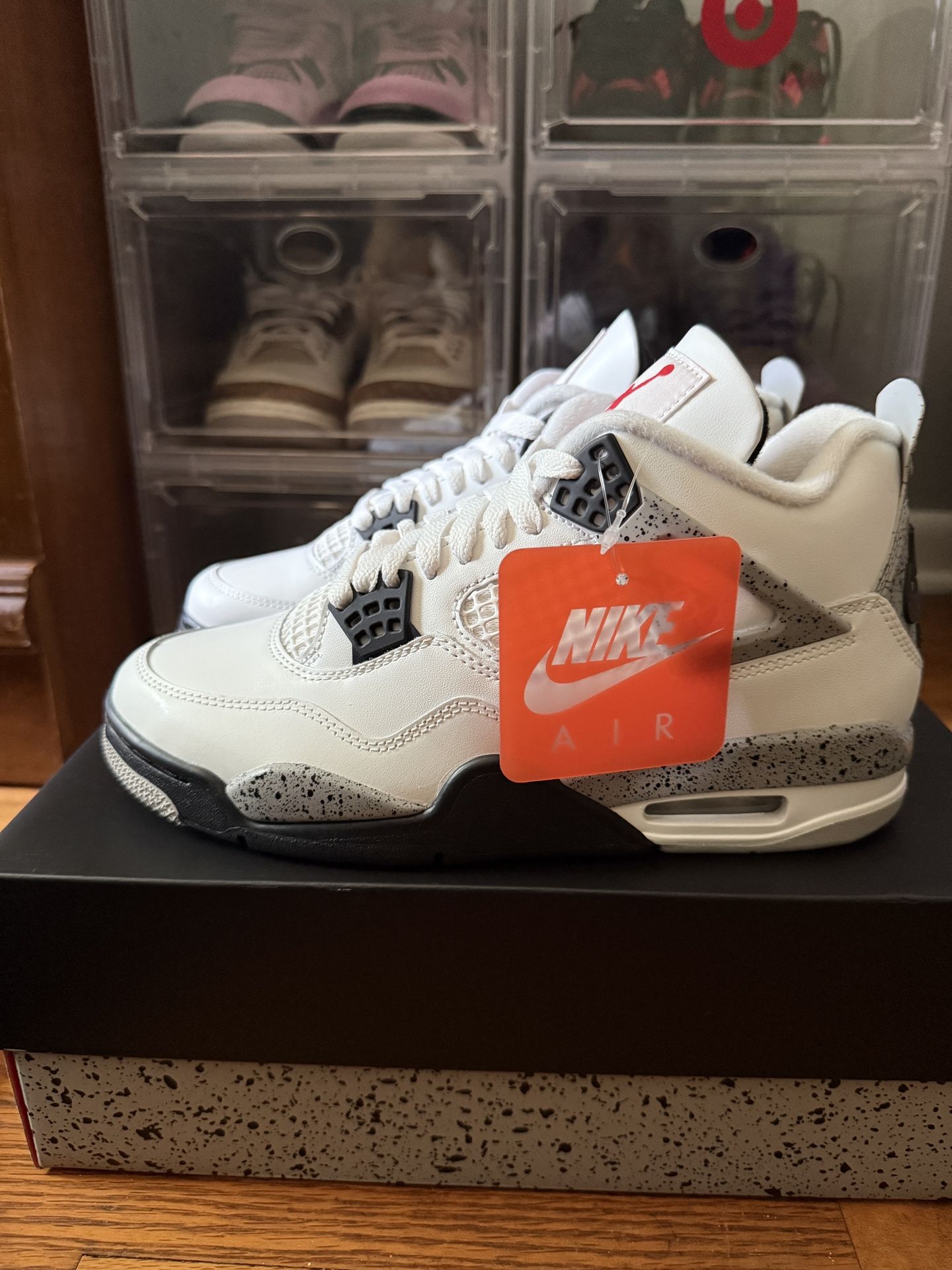 Jordan 4 White Cement