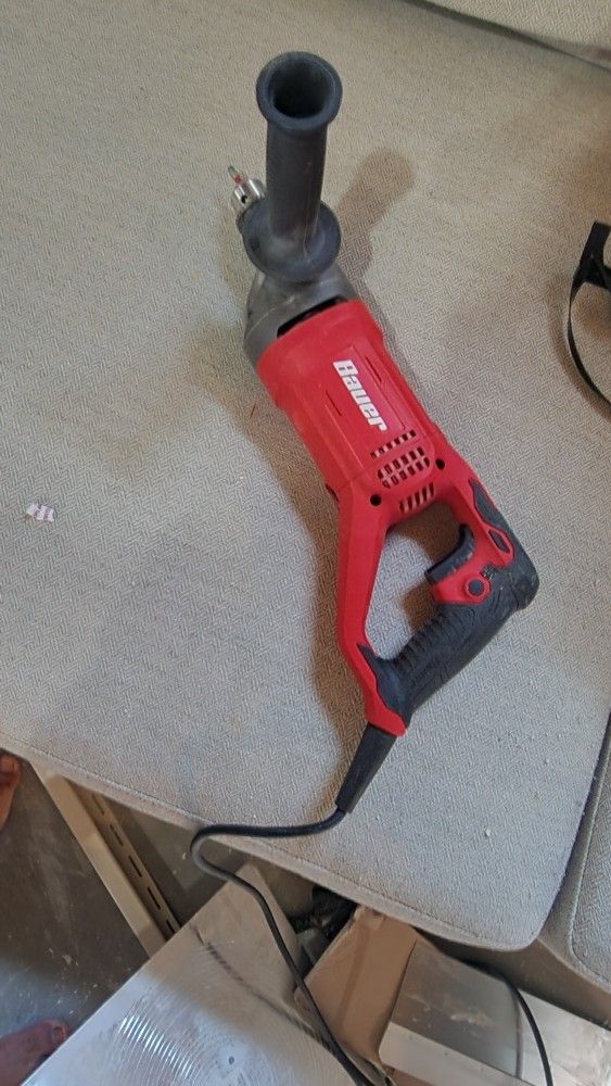 Bauer 9 Amp Hammer Drill