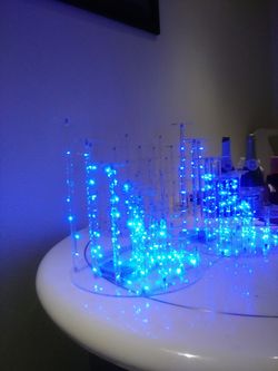 CUPCAKES Stand/ Clear With Amazing Lights