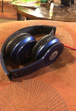 Solo HD beats by Dre