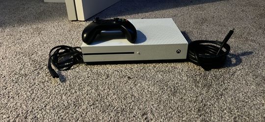Xbox 1 series S and sceptre monitor