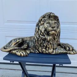 Golden Lion Statue