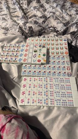 Mahjong tiles/ no case